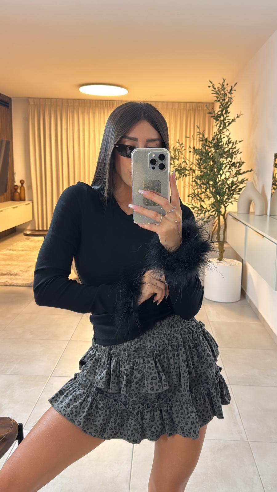 חצאית קומות מנומרת