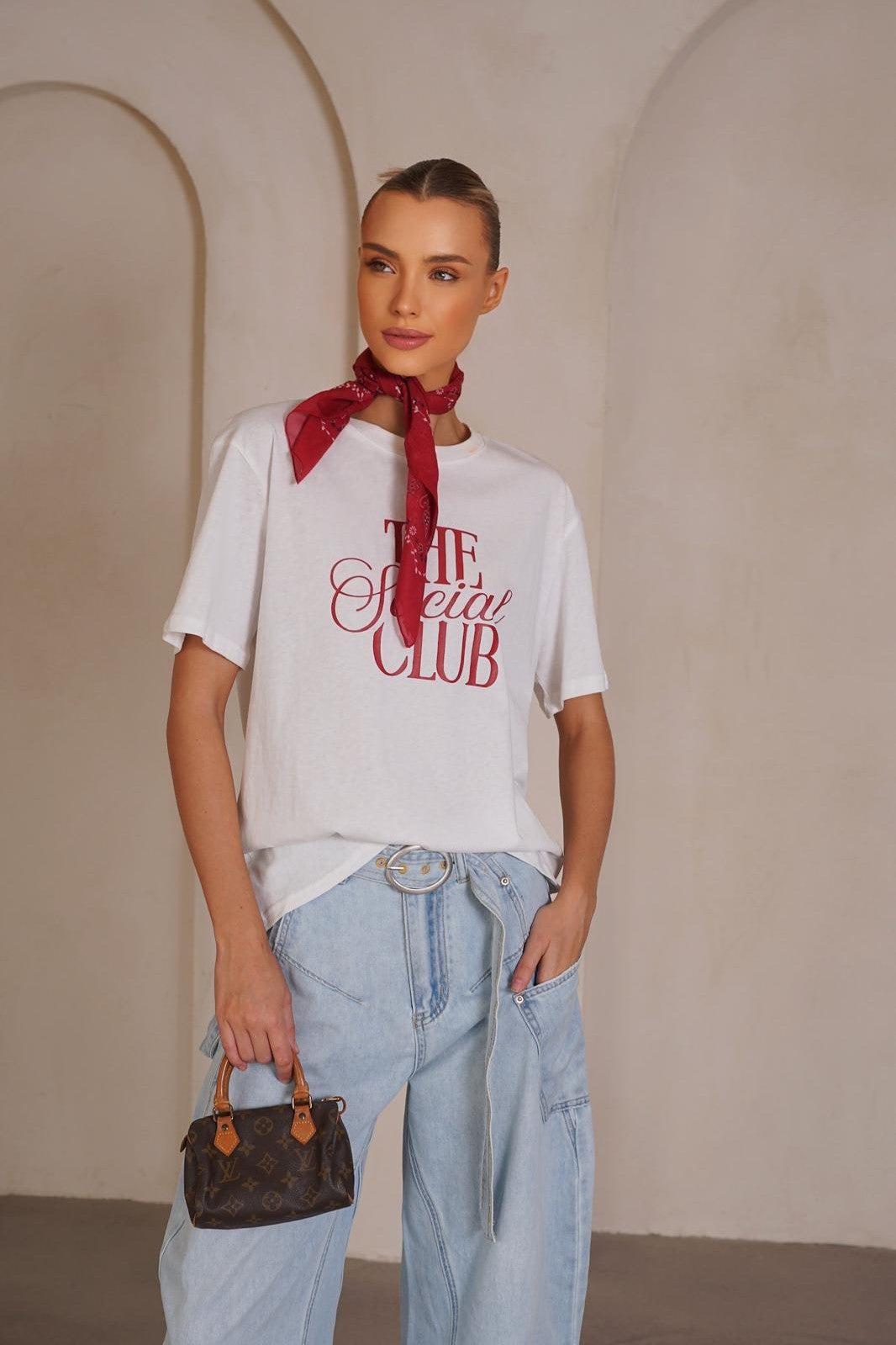 טי שירט THE SOCIAL CLUB