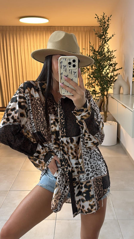 מכופתרת נמר