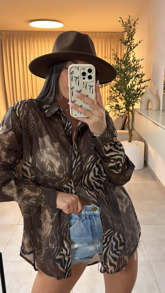 מכופתרת סאוונה