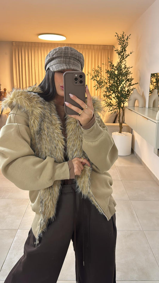 ג׳קט שילוב פרווה