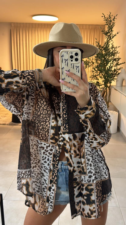 מכופתרת נמר