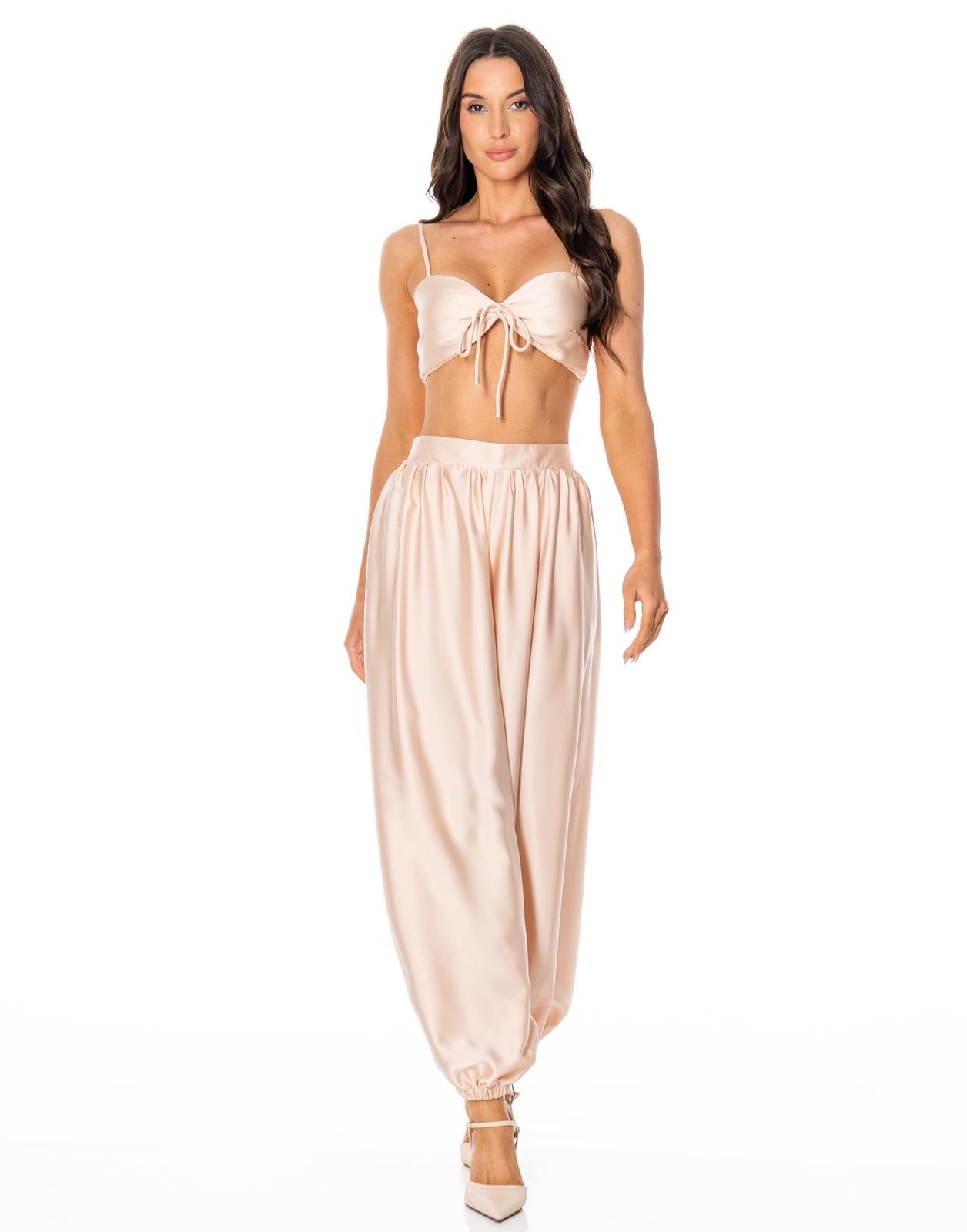 חליפה טופ סאטן